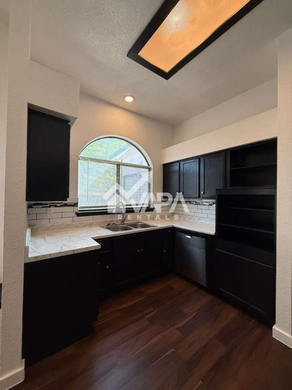 4114 Hunters Sun Dr - Photo 3 of 20