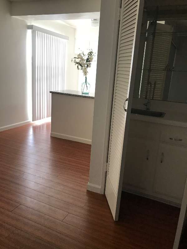 20880 Ventura Blvd #28 - Photo 2 of 24