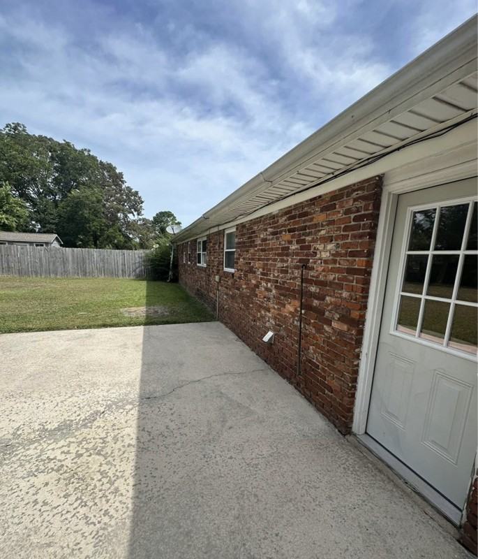 1015 Routon Dr Sw - Photo 7 of 8