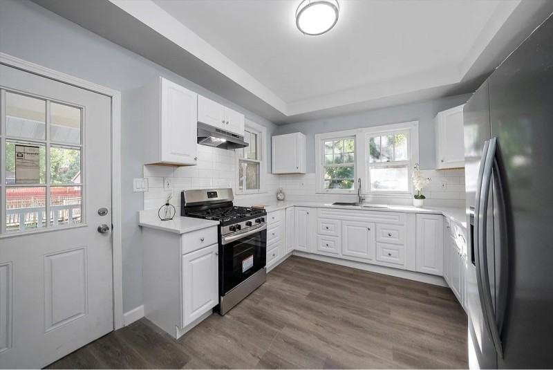 628 S Liberty St - Photo 3 of 17