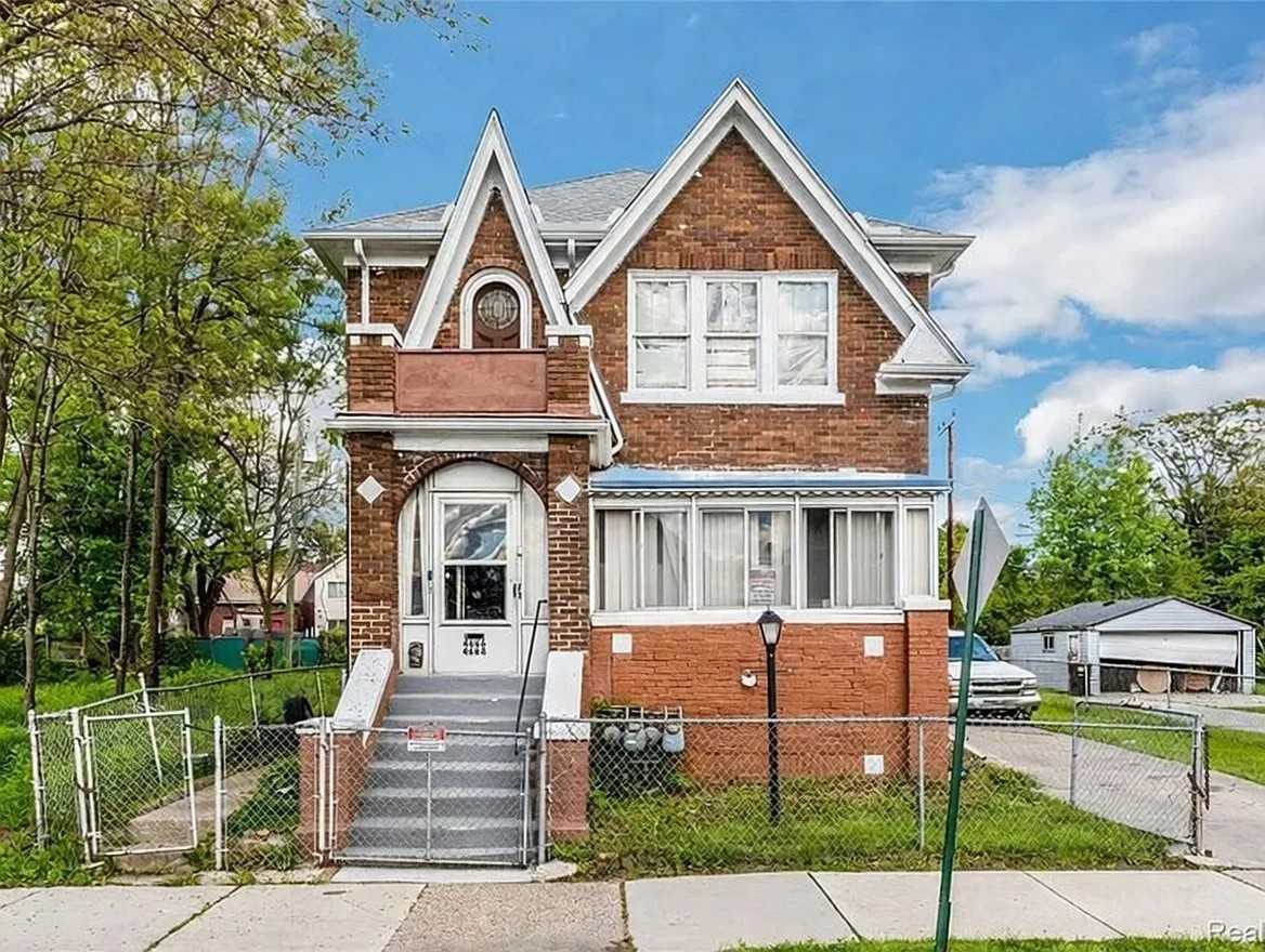 4666 Lillibridge St #4666