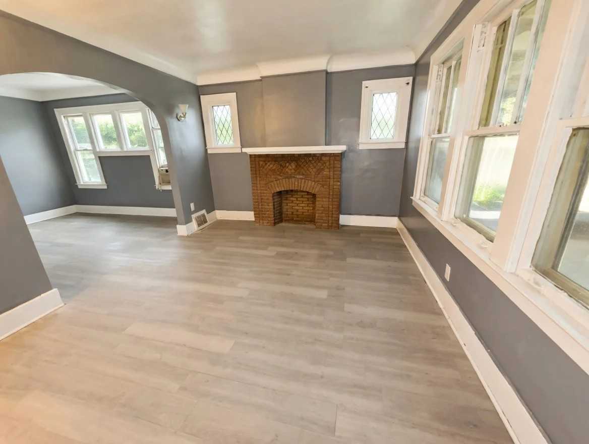 4666 Lillibridge St #4666 - Photo 3 of 7