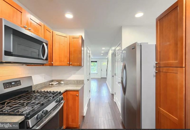 930 Washington Blvd - Photo 3 of 13