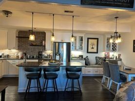 370 Jennifer Ln - Photo 1 of 1