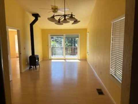 504 Dogwood Dr #4 - Photo 2 of 15