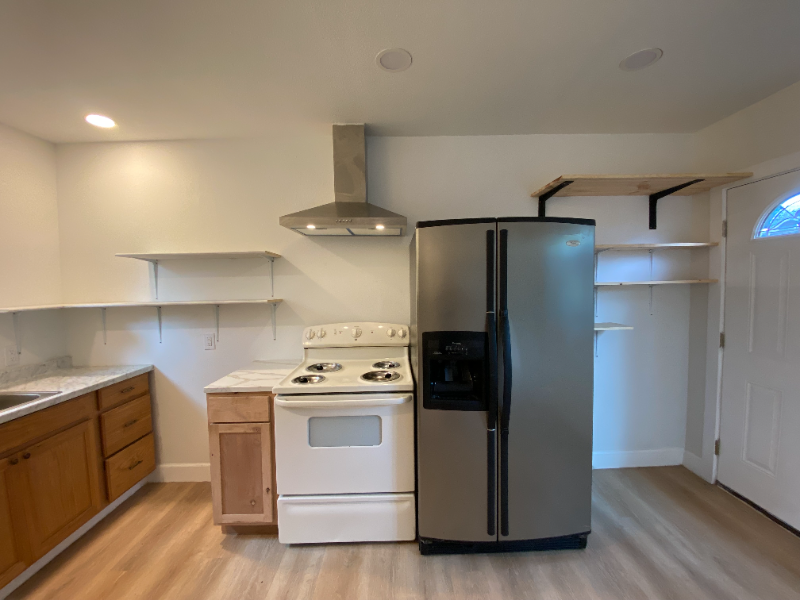 201 Harmons Way #C - Photo 4 of 17