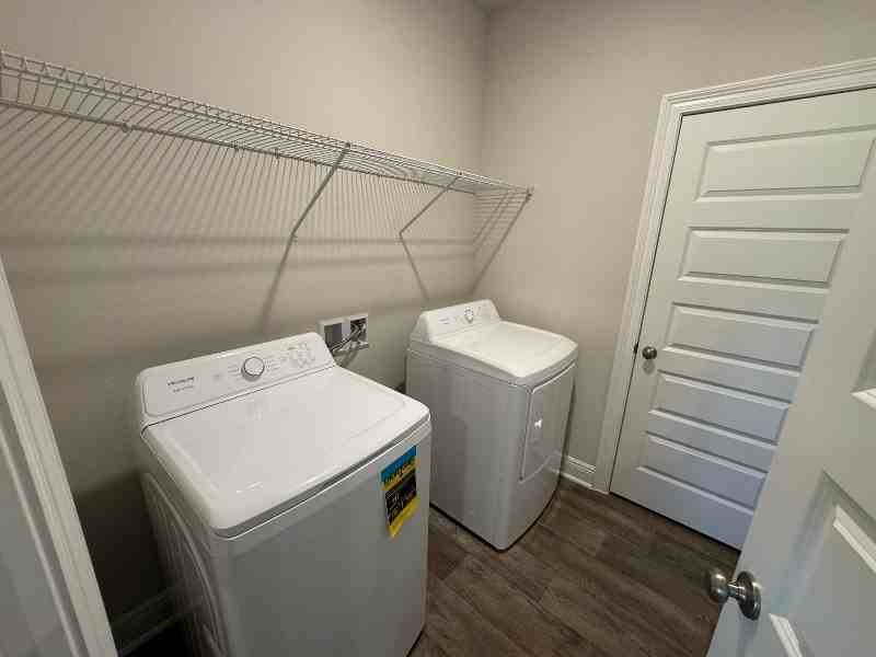 13600 Shea Cir - Photo 7 of 13