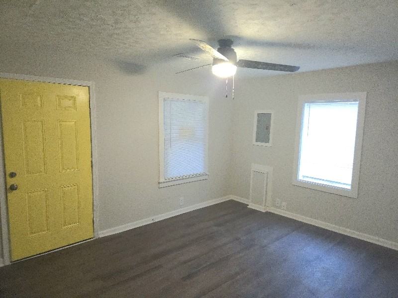 1191 Carroll St - Photo 2 of 11