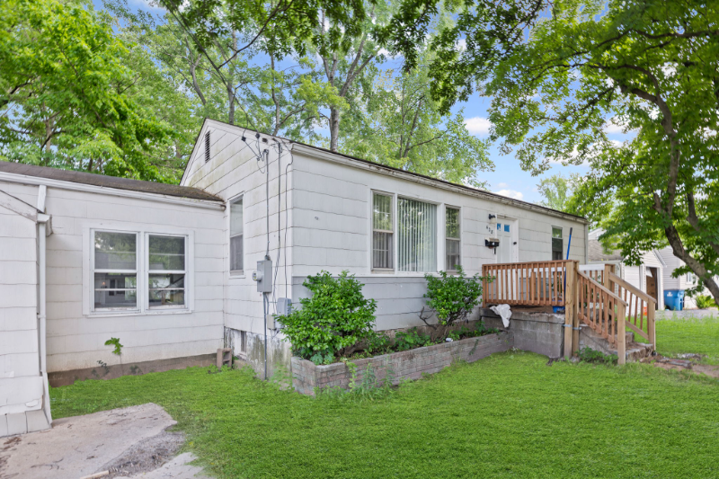 428 Jean Ave #19 - Photo 2 of 3