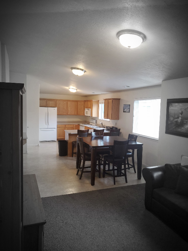 1937 N Canyon Rd #304 - Photo 5 of 15