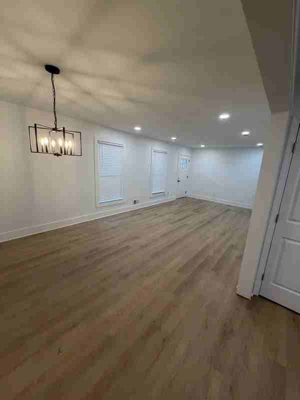 2859 Lynda Pl - Photo 2 of 3