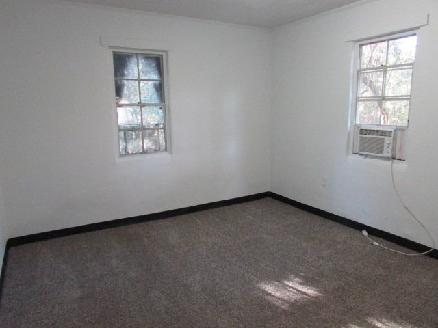 20 Burgess Ct - Photo 6 of 11