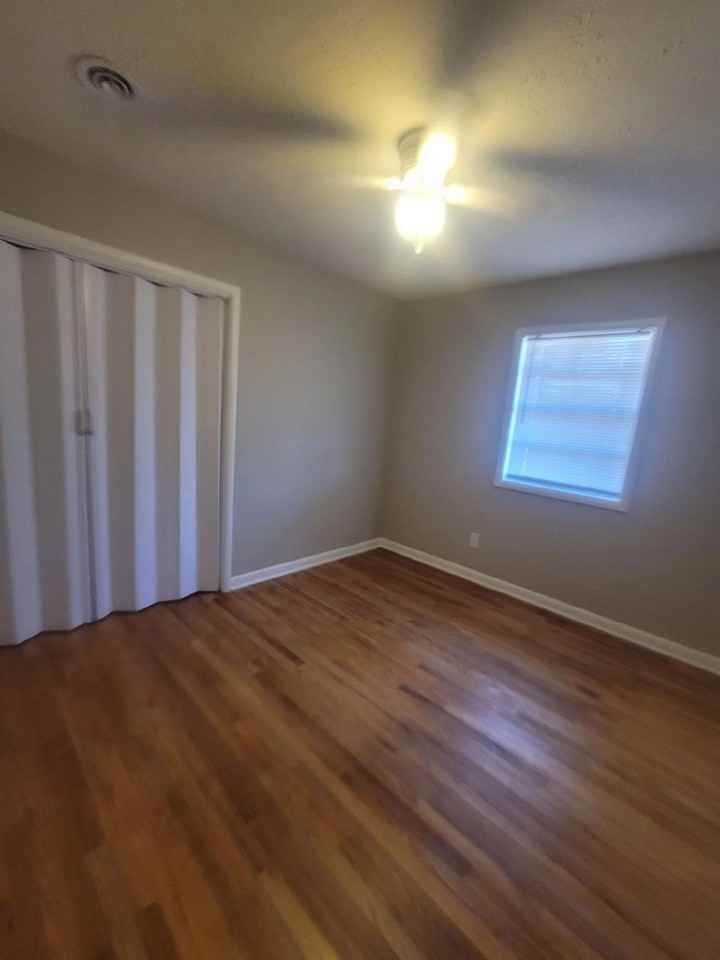 1415 Springview Dr - Photo 6 of 10