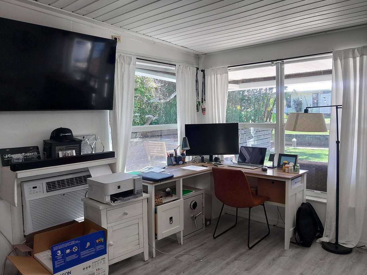 755 Sw Rustic Cir - Photo 5 of 10