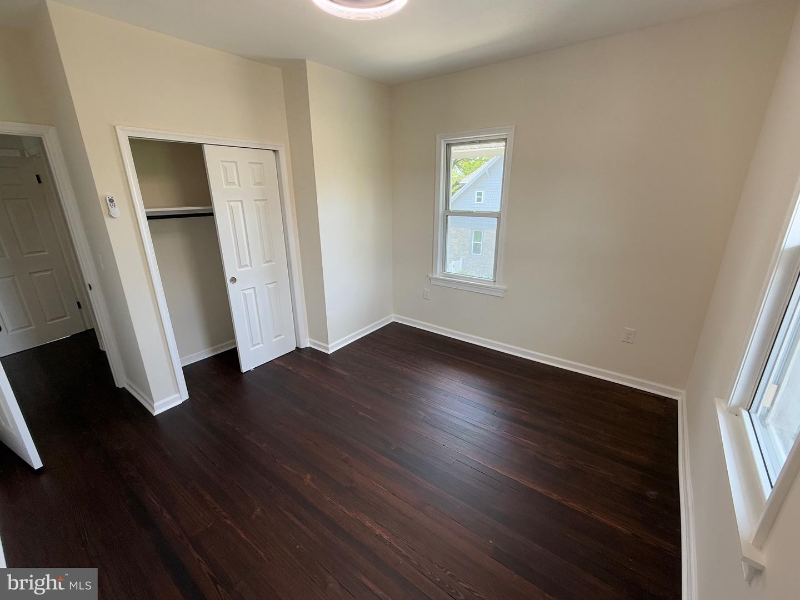 1210 Eldridge Ave #2 - Photo 6 of 20