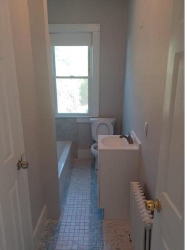 4621 E Howell St #4 - Photo 3 of 8
