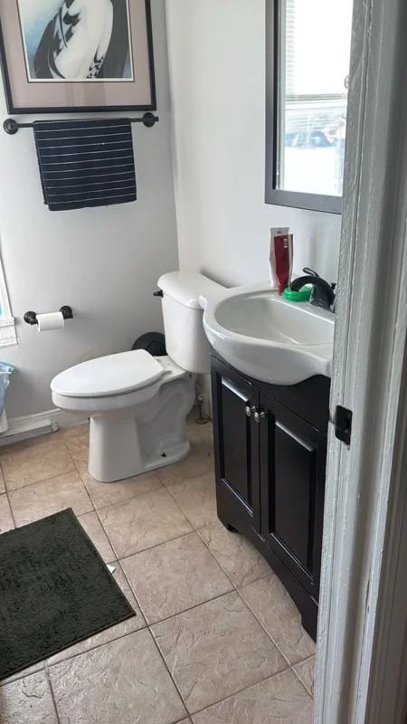 228 2nd St #3 - Photo 7 of 11