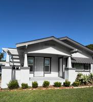 featured image of 541 W Commonwealth Ave