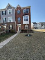 featured image of 11407 Willow Green Cir