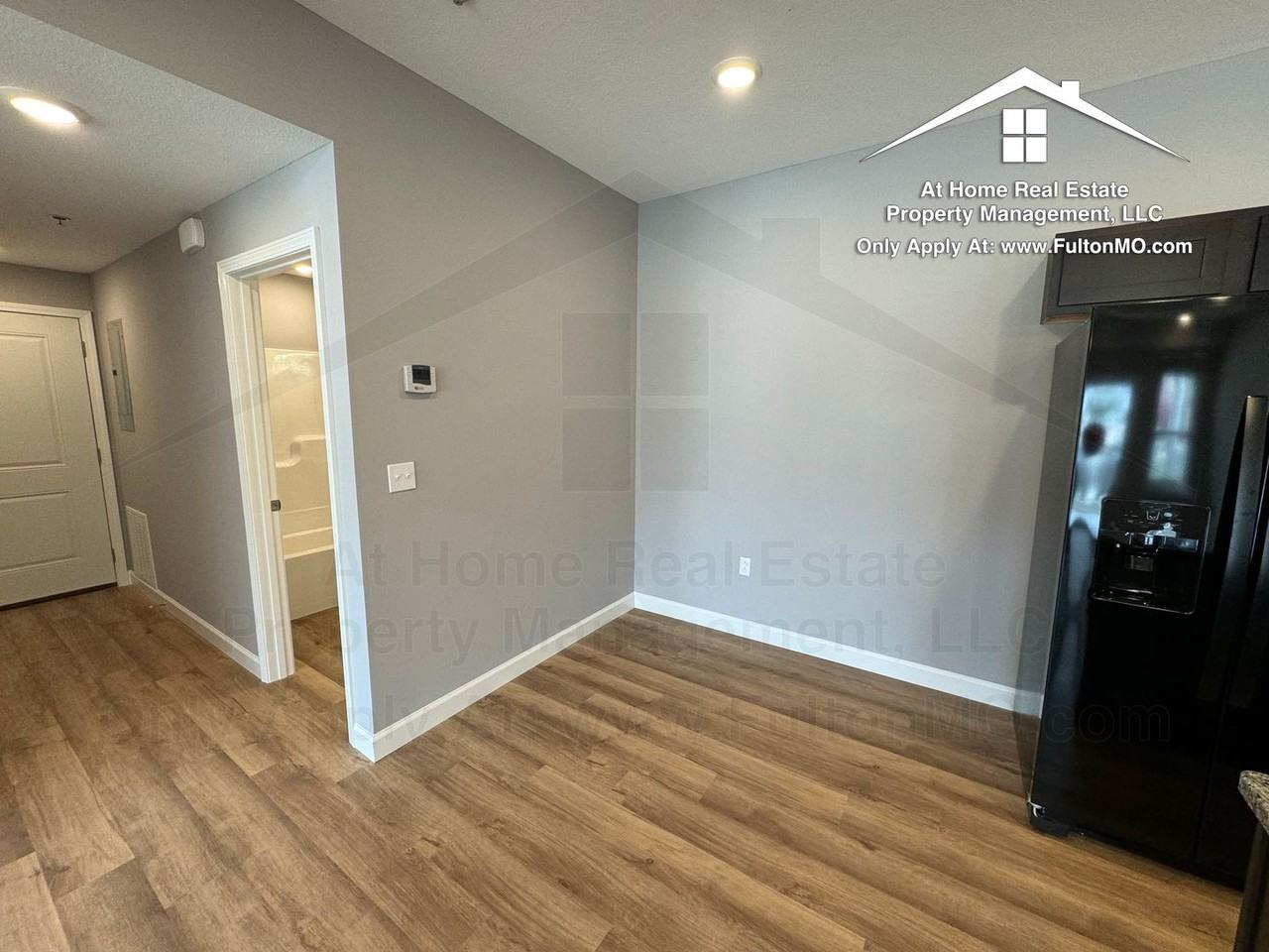 2610 N Bluff St - Photo 7 of 25