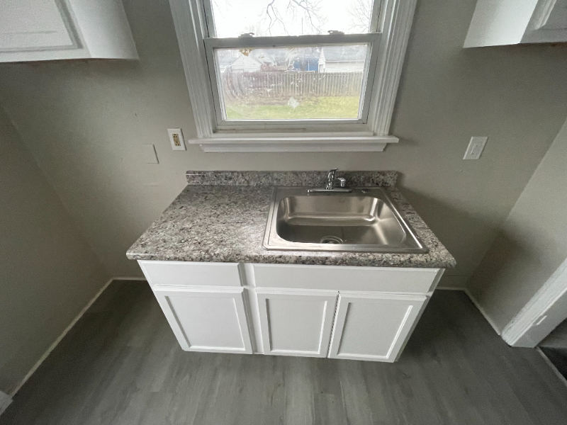 1322 - Photo 2 of 9