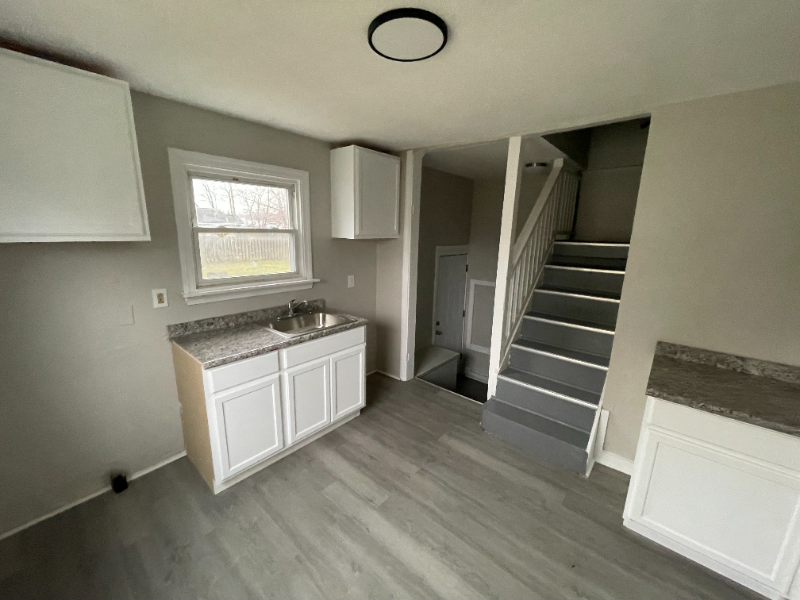 1322 - Photo 3 of 9