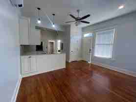 514 E 8th St #C - Photo 1 of 1