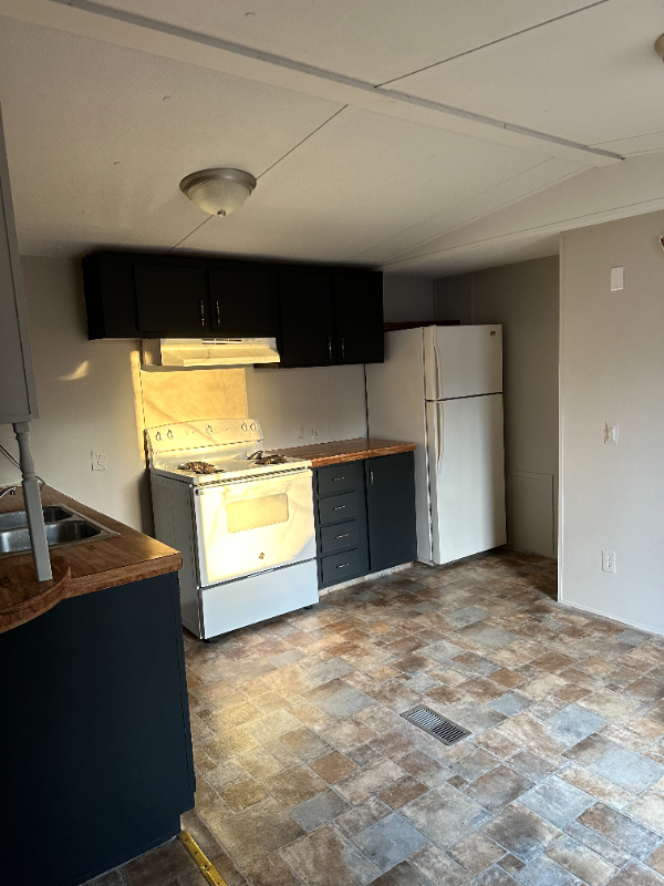 0 Acorn Village Ln - Photo 2 of 8