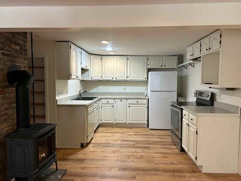 316 E Mountain Rd - Photo 7 of 21