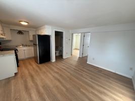 featured image of 190 Ashworth Ave #1C