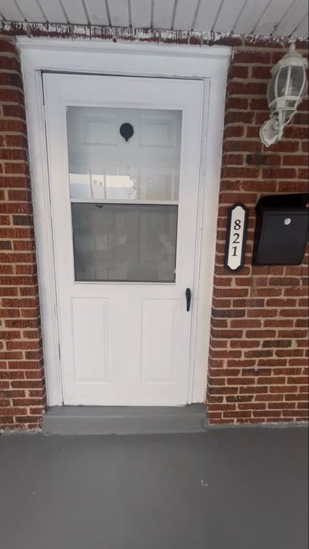 821 Lannerton Rd - Photo 3 of 21