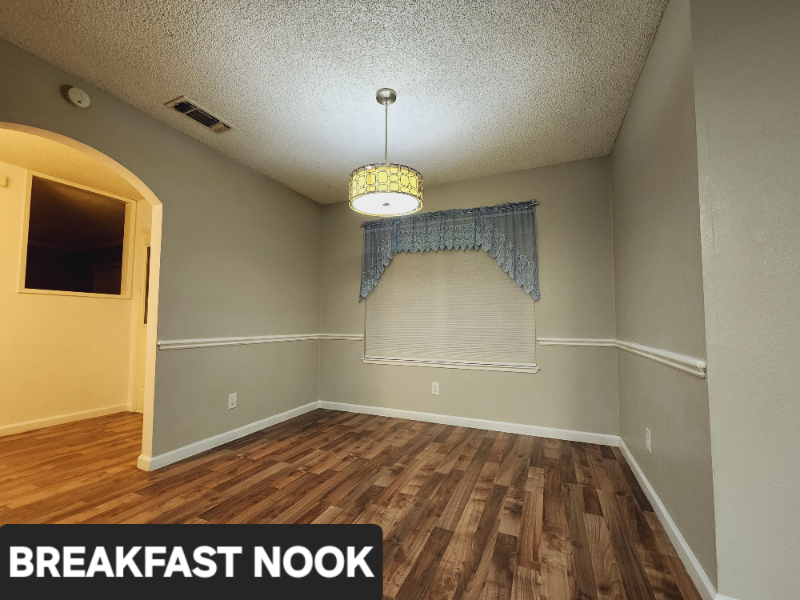 5020 Tacomic Dr - Photo 6 of 20