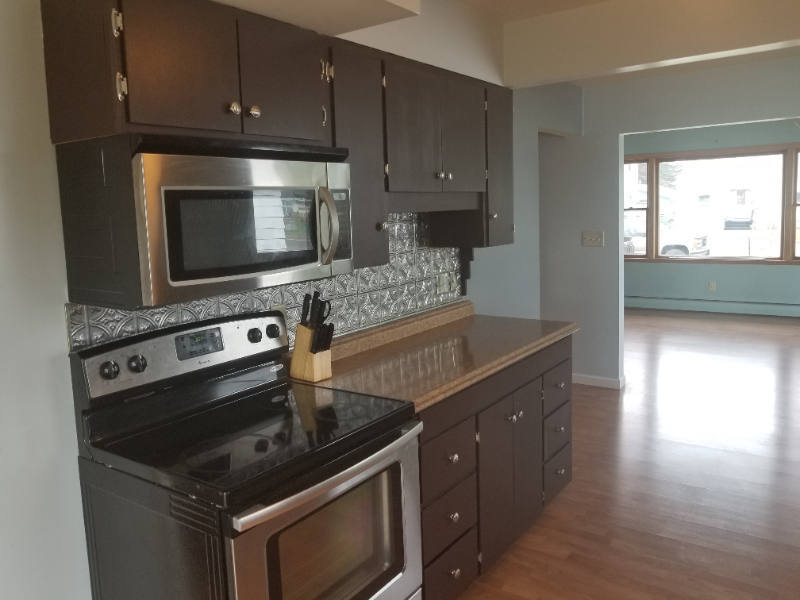 1706 E 5th St - Photo 6 of 17