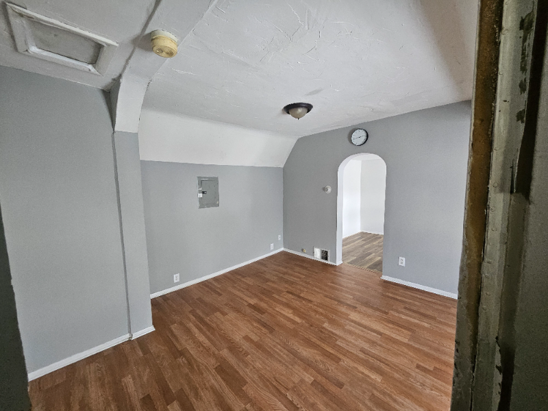 3209 Saratoga Ave #2 - Photo 2 of 18