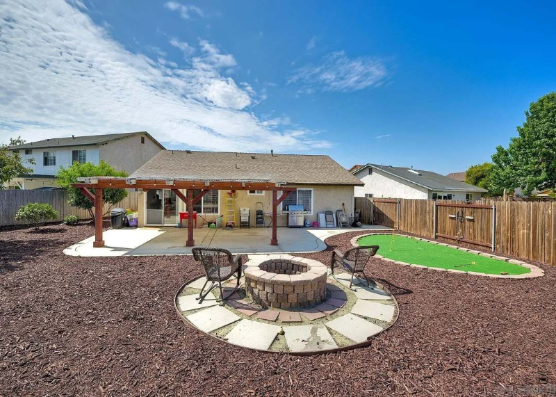 1322 Carnell Ct - Photo 7 of 10