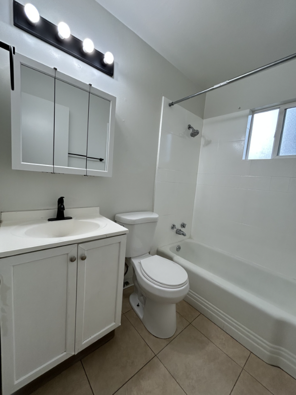 3440 S St #5 - Photo 6 of 6