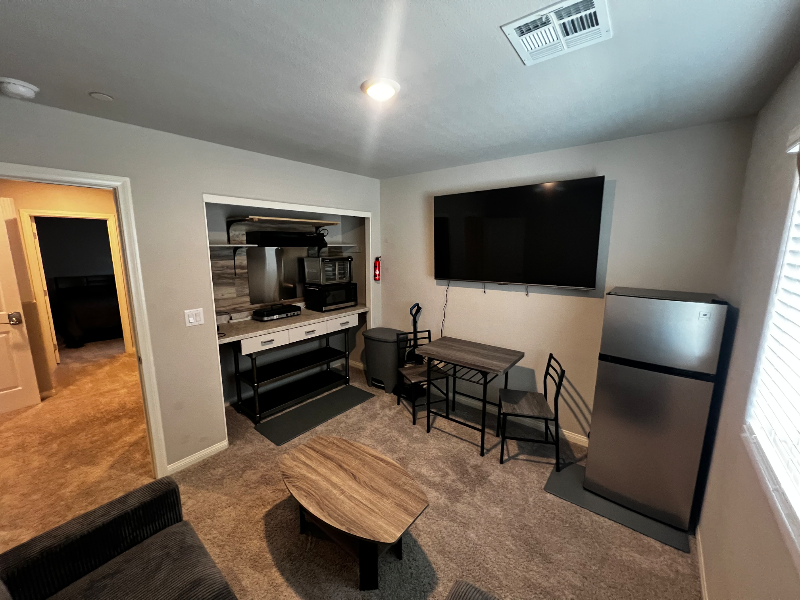 7377 Dragonfruit Ave - Photo 2 of 18