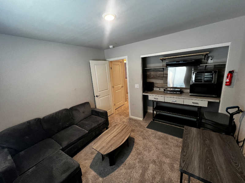 7377 Dragonfruit Ave - Photo 3 of 18