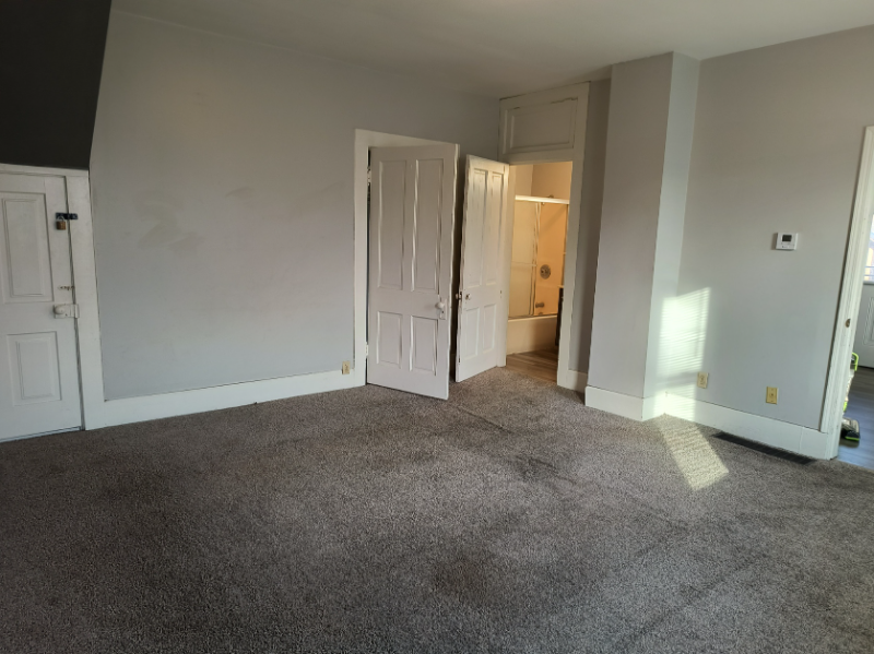 2621 Mount Vernon Ave - Photo 3 of 5