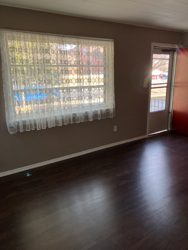 406 13th St S - Photo 3 of 19