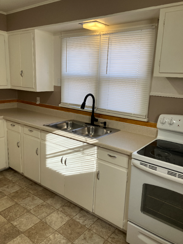 406 13th St S - Photo 6 of 19