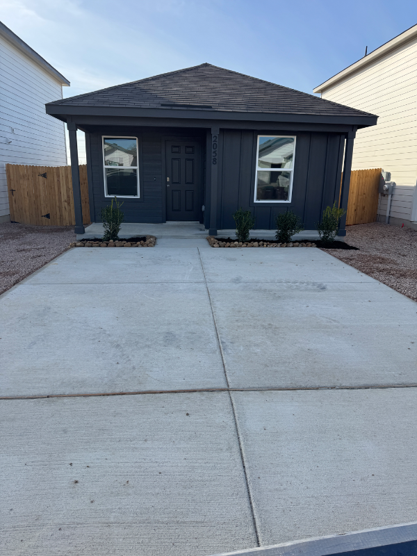 2058 Zephyr Lily - Photo 2 of 12