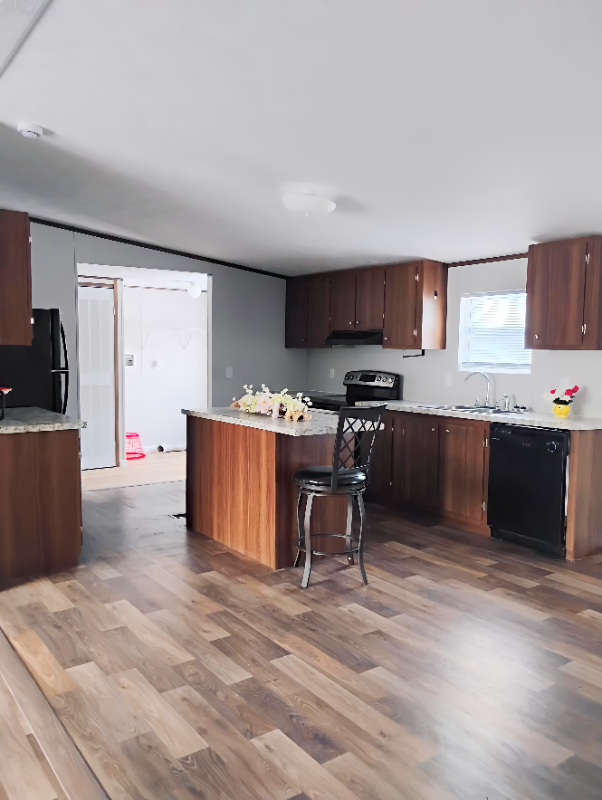 161 Rainbow Dr - Photo 7 of 16