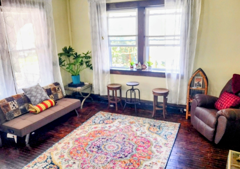 311 12th St - Photo 2 of 18