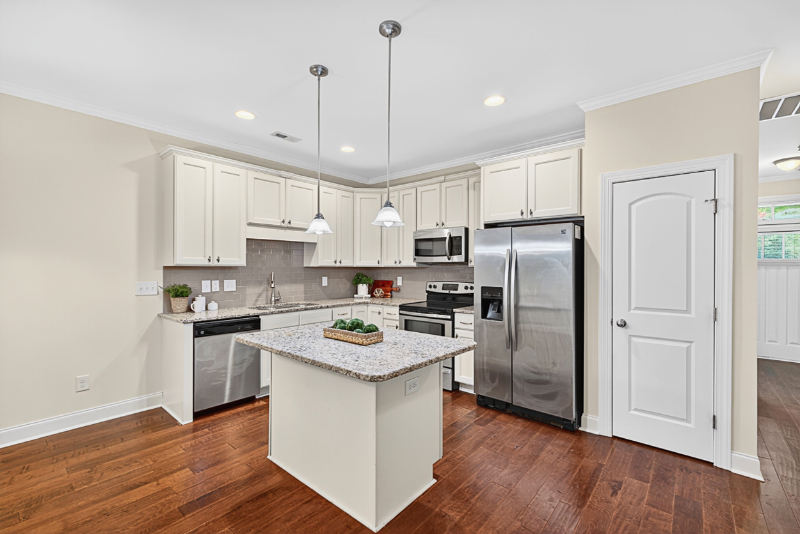 4416 Nicolas Pl - Photo 3 of 20