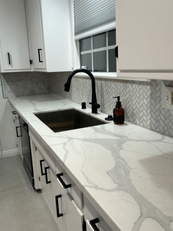 17124 Horace St - Photo 2 of 16