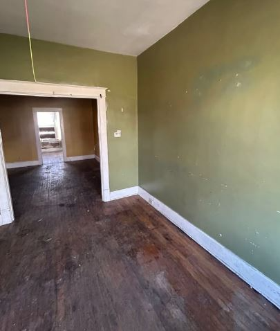 4424 Marcus Ave - Photo 7 of 7