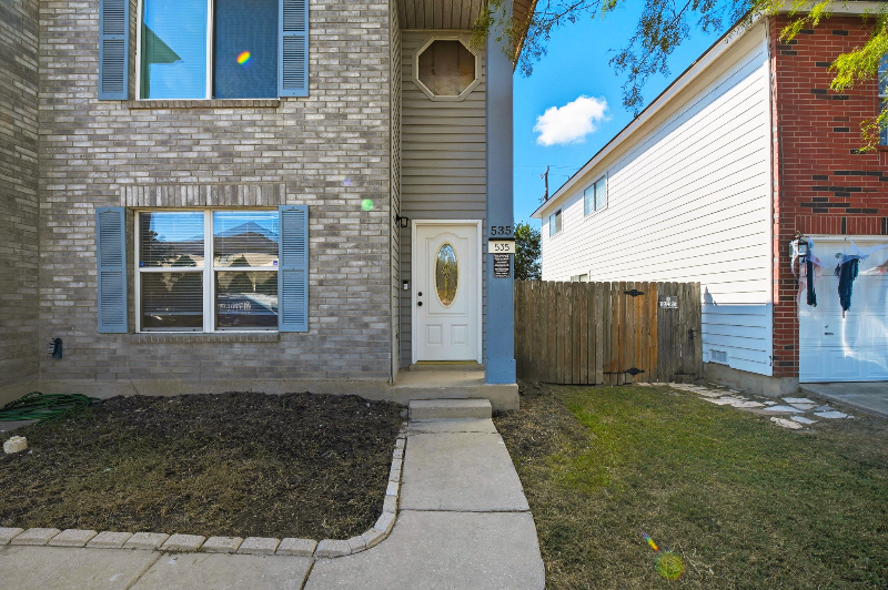 535 Centro Hermosa - Photo 2 of 16
