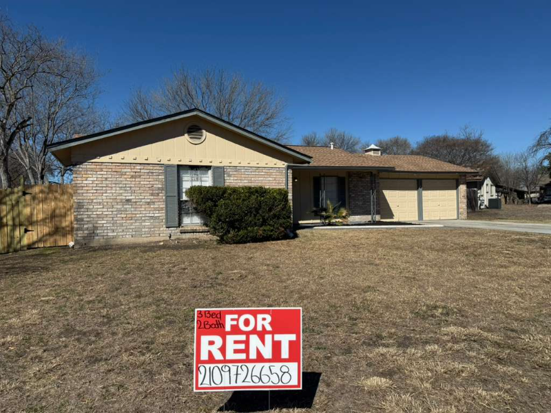 5419 Lake Grove Dr - Photo 2 of 20