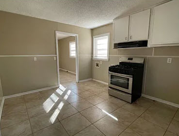 5514 45th St - Photo 5 of 8